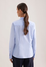Hemdbluse mit Abnähern regular fit in Hellblau |  Seidensticker Onlineshop