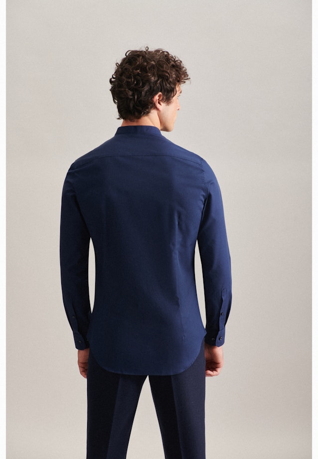 Non-iron Poplin Business Shirt in Slim with Stand-Up Collar in Dark Blue | Seidensticker Onlineshop