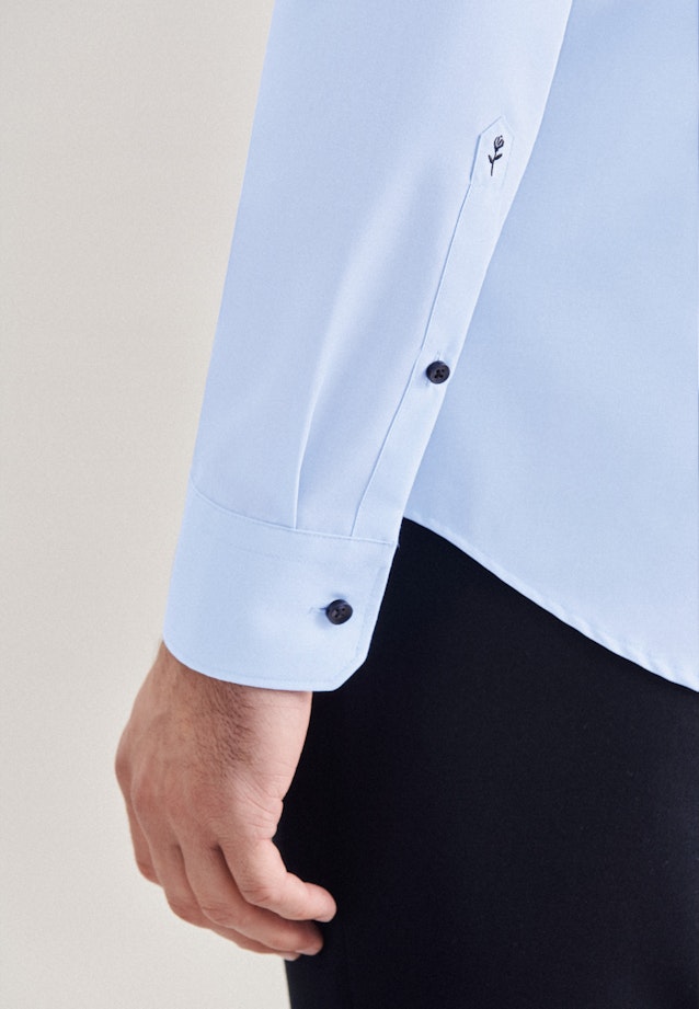 Bügelfreies Popeline Business Hemd in Slim mit Stehkragen in Mittelblau |  Seidensticker Onlineshop