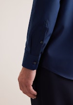 Regular Chemise d'affaires Uni in Bleu Foncé |  Seidensticker Onlineshop