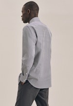 Non-iron Poplin Business Shirt in Shaped with Kent-Collar in Dark Blue |  Seidensticker Onlineshop