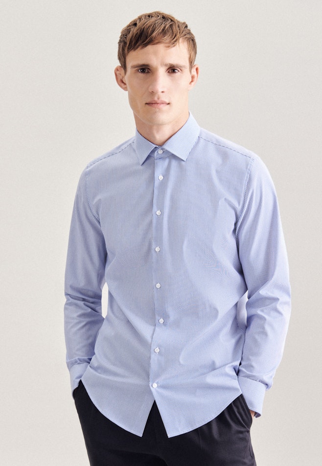 Non-iron Poplin Business Shirt in Slim with Kent-Collar in Medium blue | Seidensticker online shop