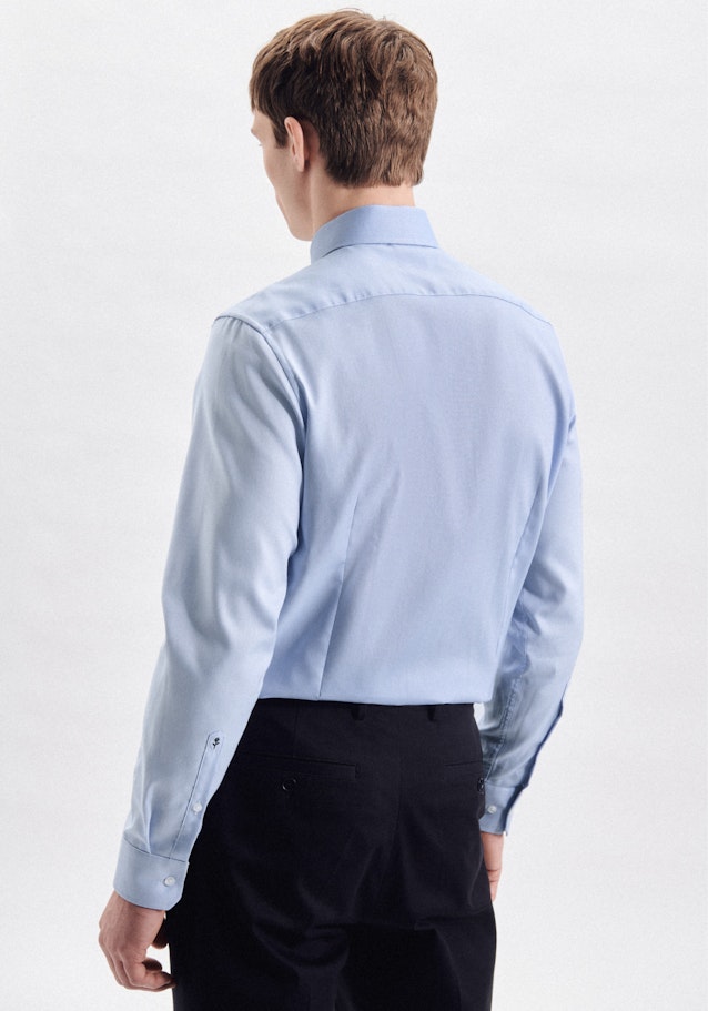 Non-iron Structure Business Shirt in X-Slim with Kent-Collar in Light Blue | Seidensticker Onlineshop