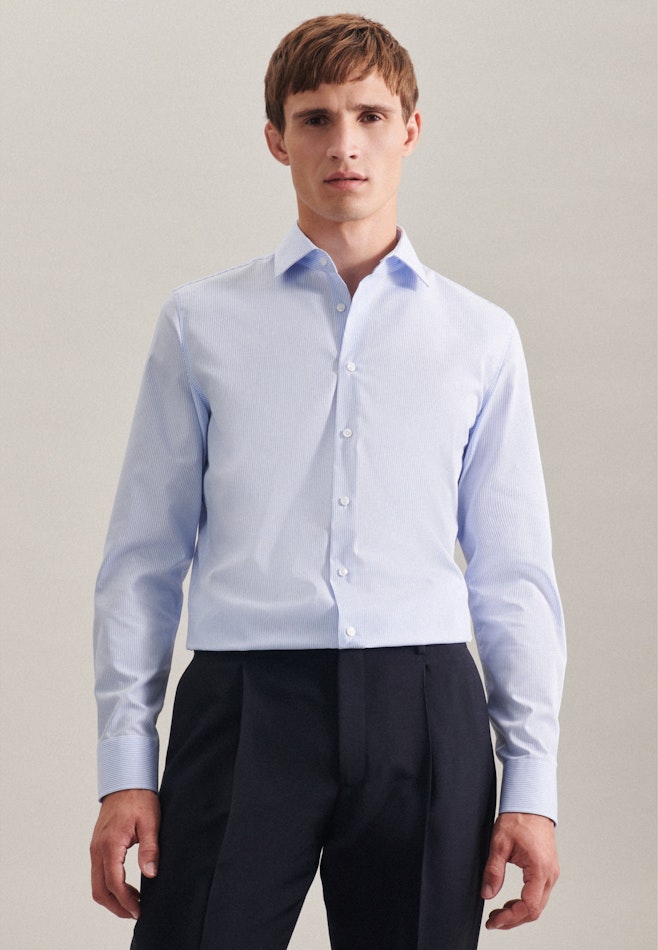 Shaped Business shirt Stripes in Light Blue | Seidensticker online shop