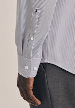 Non-iron Poplin Business Shirt in Shaped with Kent-Collar in Dark Blue |  Seidensticker Onlineshop