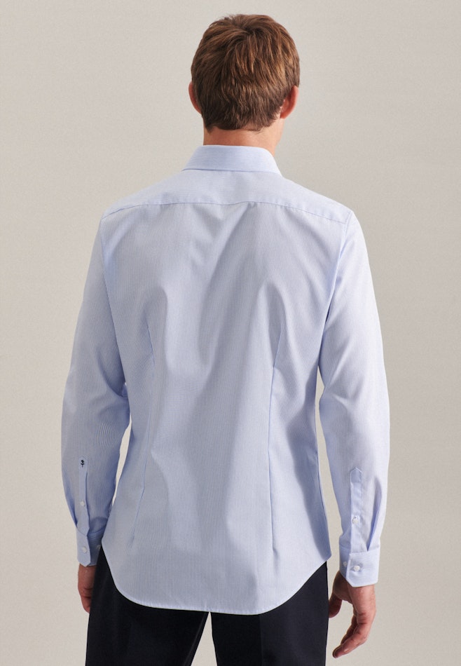 Non-iron Poplin Business Shirt in Shaped with Kent-Collar in Light Blue | Seidensticker online shop