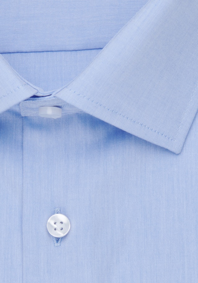 Bügelfreies Chambray Business Hemd in Shaped mit Kentkragen in Hellblau |  Seidensticker Onlineshop