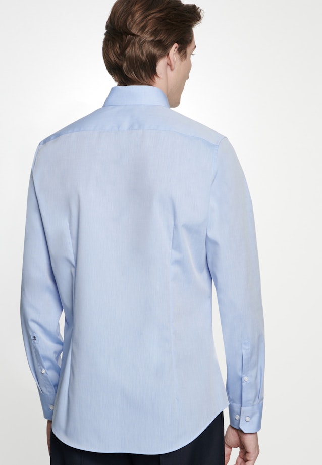 Non-iron Chambray Business Shirt in Shaped with Kent-Collar in Light Blue |  Seidensticker Onlineshop