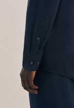 Non-iron Structure Business Shirt in Regular with Kent-Collar in Dark Blue |  Seidensticker Onlineshop