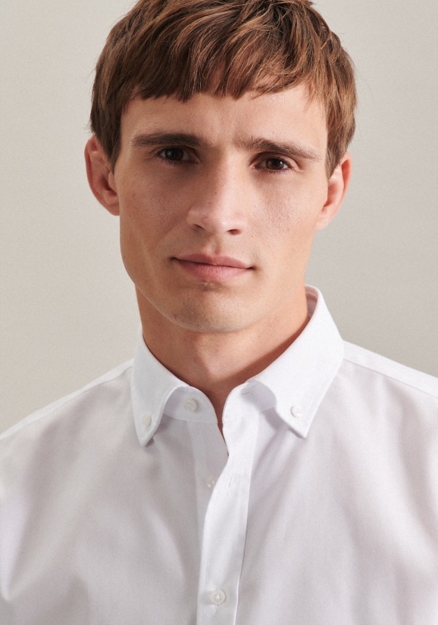 Non-iron Poplin Business Shirt in Shaped with Button-Down-Collar in White |  Seidensticker Onlineshop