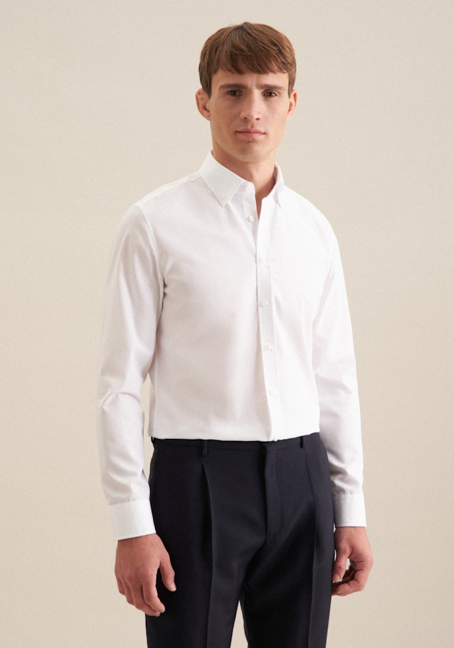 Bügelfreies Popeline Business Hemd in Slim mit Button-Down-Kragen in Weiß | Seidensticker Onlineshop