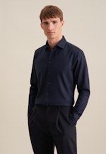 Non-iron Structure Business Shirt in Shaped with Kent-Collar in Dark Blue |  Seidensticker Onlineshop