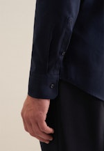 Non-iron Structure Business Shirt in Shaped with Kent-Collar in Dark Blue |  Seidensticker Onlineshop