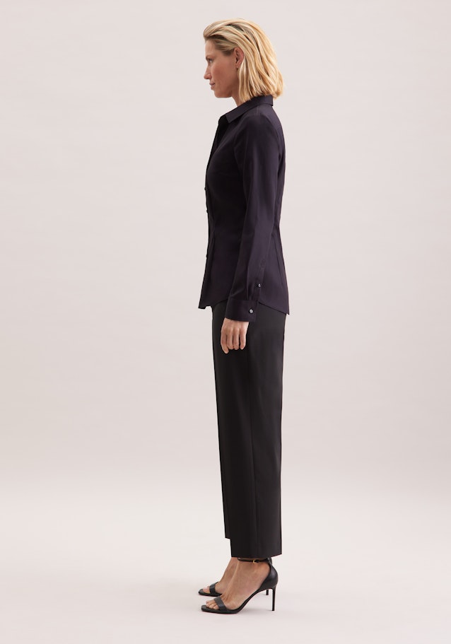 Hemdbluse mit Abnähern slim fit in Schwarz | Seidensticker Onlineshop