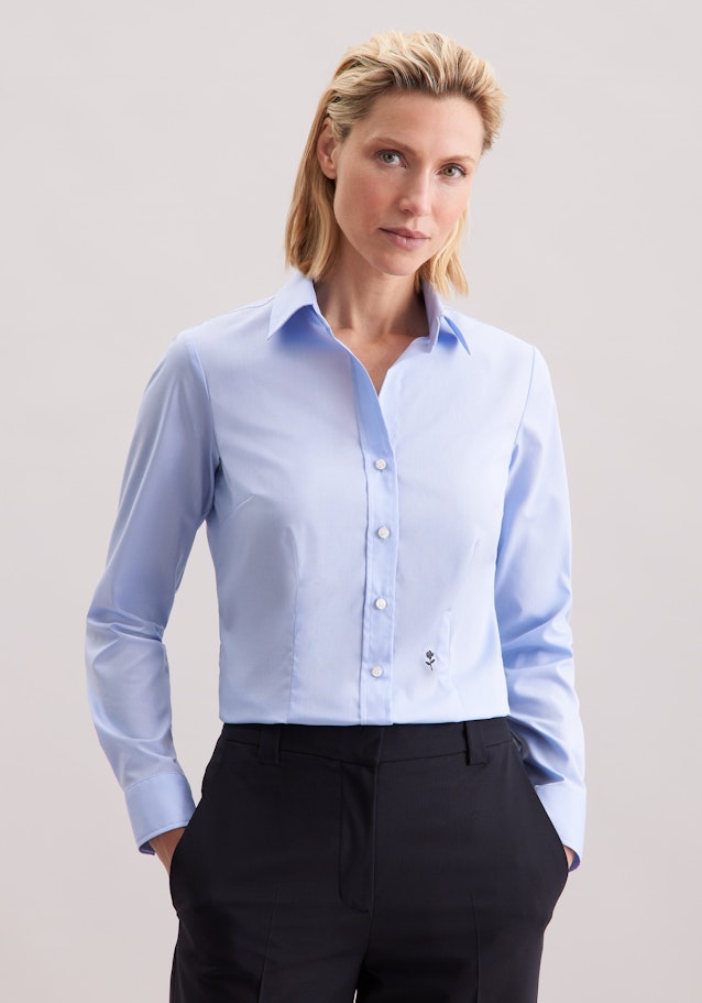 Hemdbluse mit Abnähern slim fit in Hellblau | Seidensticker Onlineshop