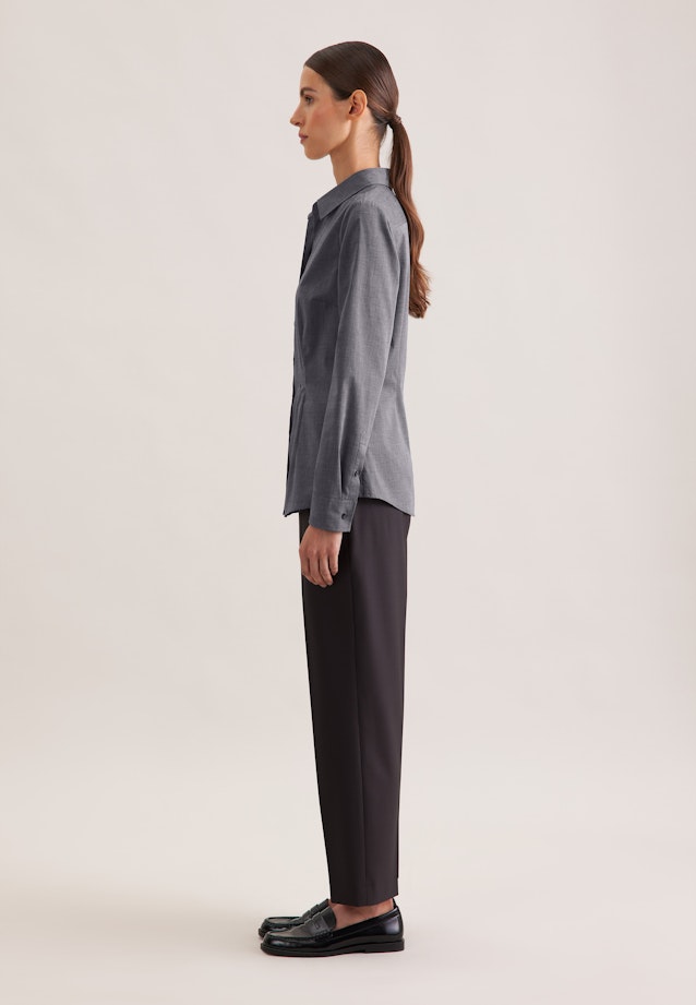 Hemdbluse mit Abnähern slim fit in Grau |  Seidensticker Onlineshop