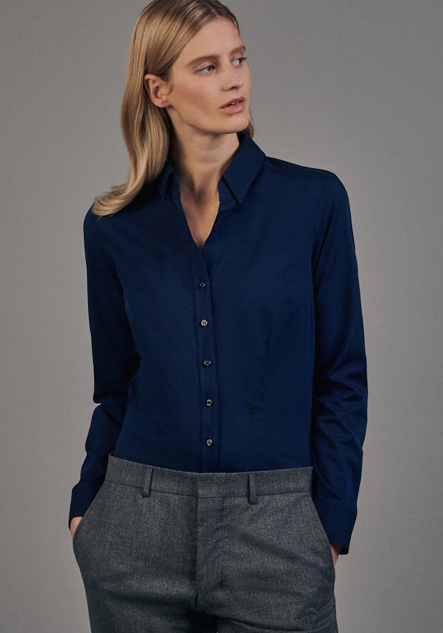 Hemdbluse mit Abnähern slim fit in Dunkelblau | Seidensticker Onlineshop