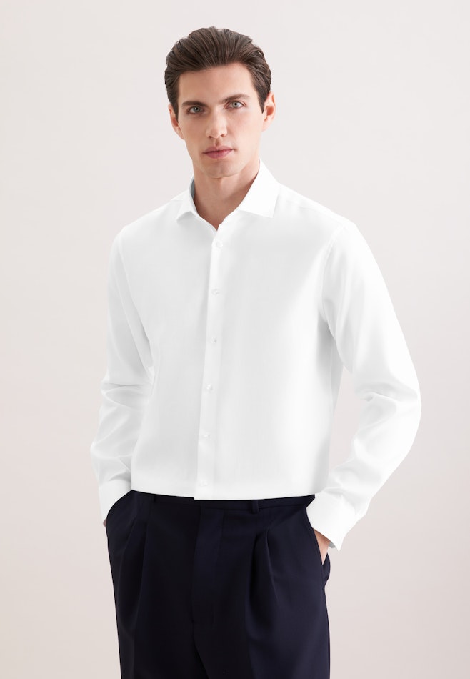 Shaped Chemise d'affaires Uni dans Blanc | Boutique en ligne Seidensticker