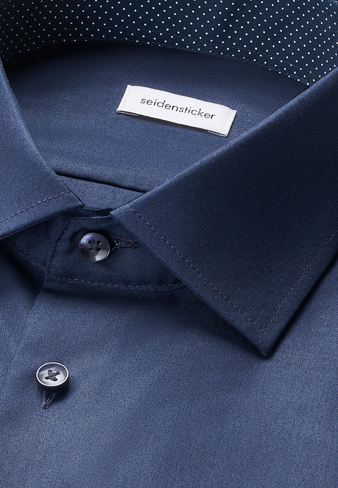 Shaped Chemise d'affaires Uni dans Bleu Foncé | Boutique en ligne Seidensticker