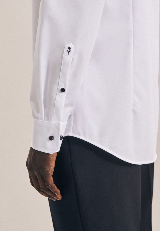 Non-iron Poplin Business Shirt in Shaped with Kent-Collar in White |  Seidensticker Onlineshop