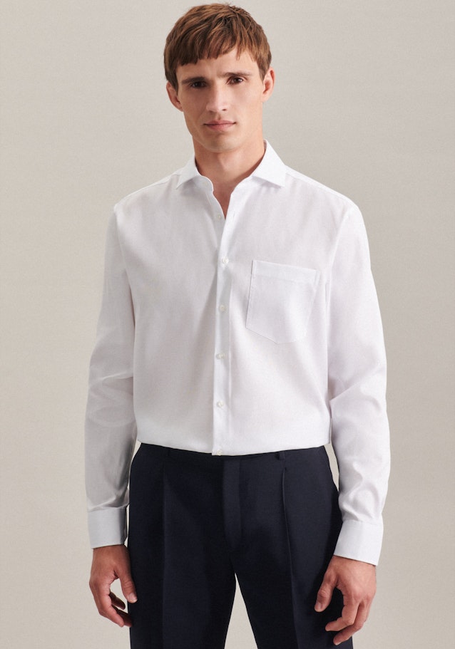 Bügelfreies Oxfordhemd in Regular mit Kentkragen in Weiß | Seidensticker Onlineshop