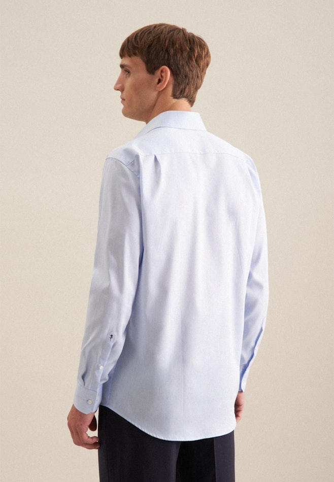 Non-iron Oxford shirt in Regular with Kent-Collar in Light Blue | Seidensticker online shop