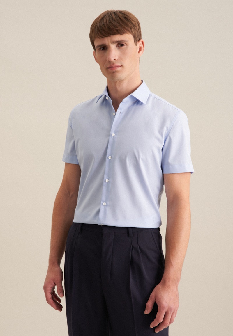 Non-iron Fil a fil Short sleeve Business Shirt in Slim with Kent-Collar
