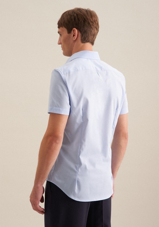 Non-iron Fil a fil Short sleeve Business Shirt in Slim with Kent-Collar in Light Blue | Seidensticker Onlineshop