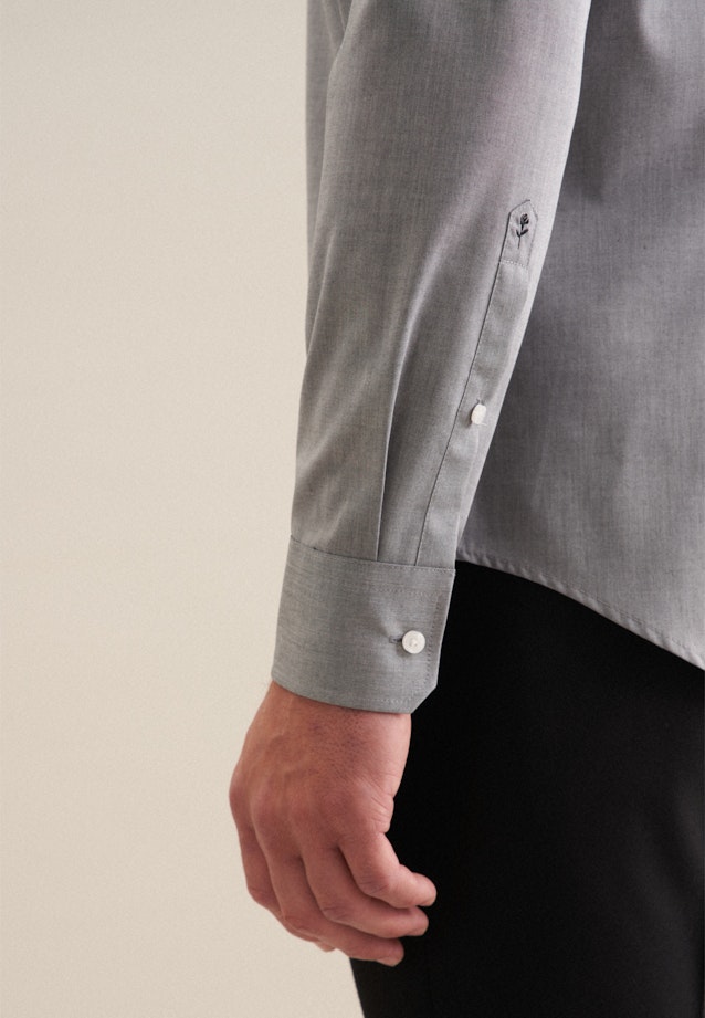 Non-iron Chambray Business Shirt in Slim with Kent-Collar in Grey |  Seidensticker Onlineshop