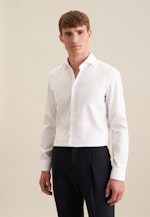 Non-iron Oxford shirt in Slim with Kent-Collar in White |  Seidensticker Onlineshop