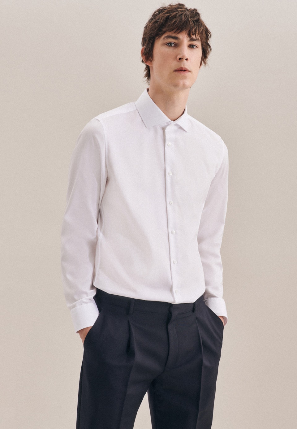 Bügelfreies Twill Business Hemd in Slim mit Kentkragen in Weiß |  Seidensticker Onlineshop