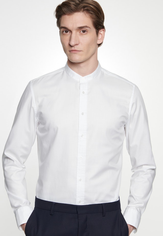 Bügelleichtes Twill Business Hemd in Shaped mit Stehkragen in Weiß |  Seidensticker Onlineshop