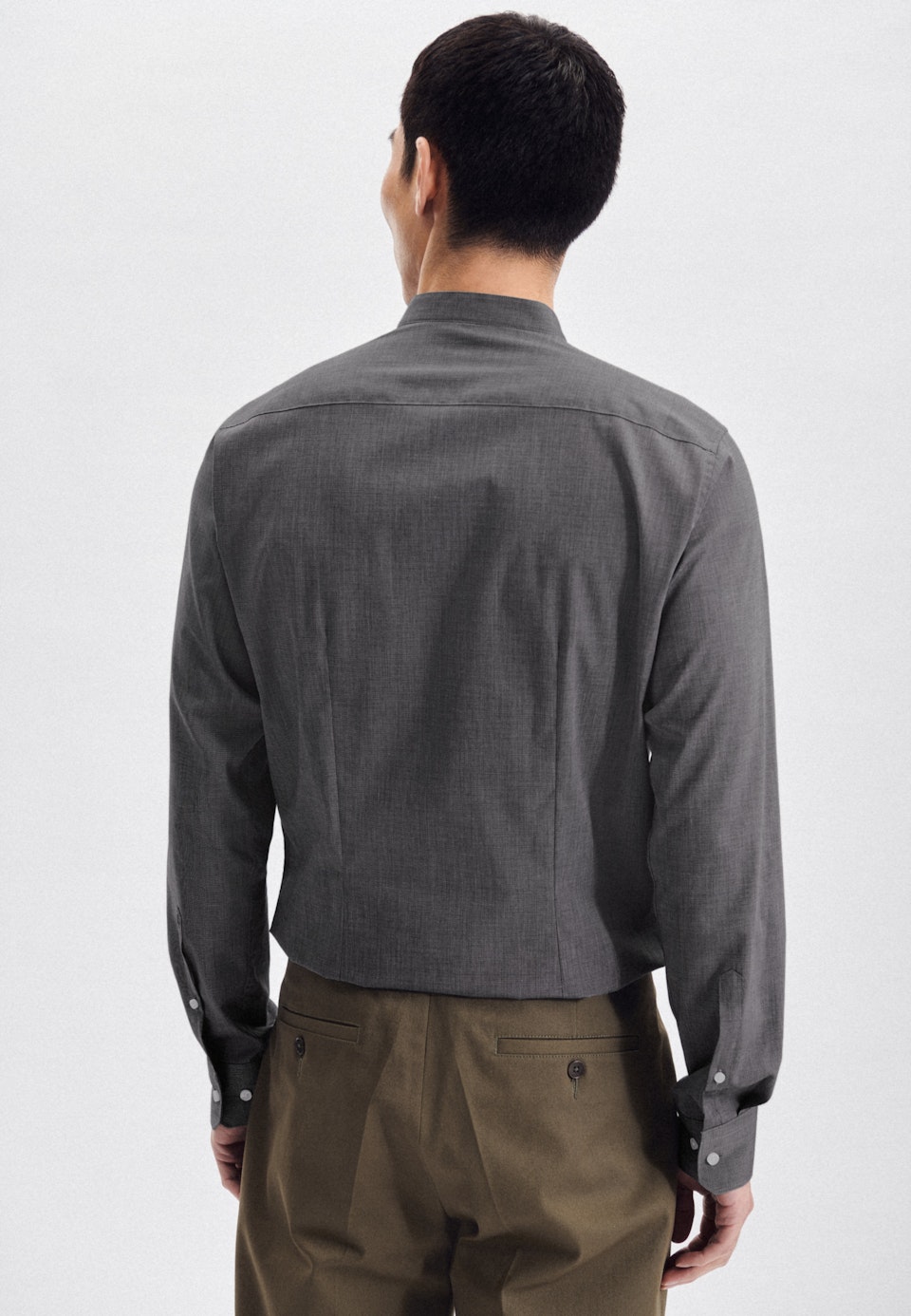 Bügelfreies Fil a fil Business Hemd in X-Slim mit Stehkragen in Grau |  Seidensticker Onlineshop