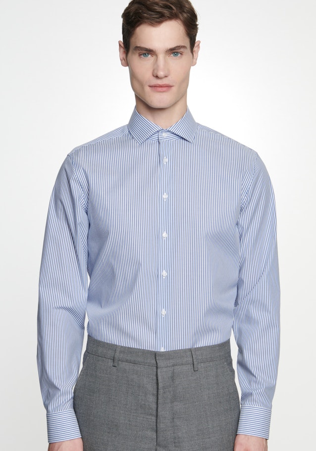 Non-iron Poplin Business Shirt in Shaped with Kent-Collar in Medium Blue |  Seidensticker Onlineshop