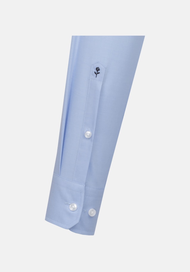 Bügelfreies Fil a fil Business Hemd in Shaped mit Kentkragen in Hellblau |  Seidensticker Onlineshop