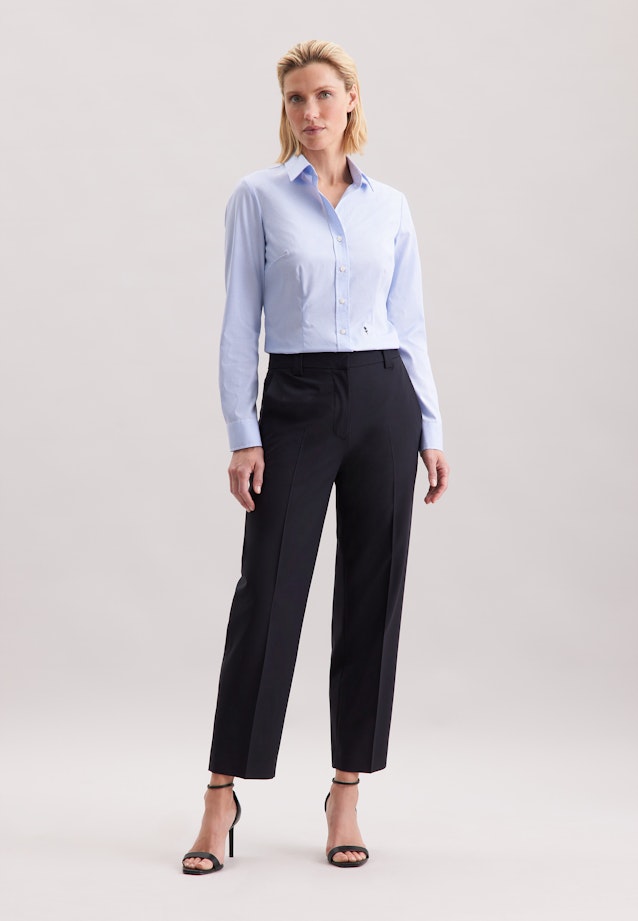 Hemdbluse mit Abnähern slim fit in Hellblau |  Seidensticker Onlineshop