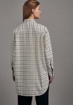 Oversized fit Longbluse Karo in Ecru |  Seidensticker Onlineshop