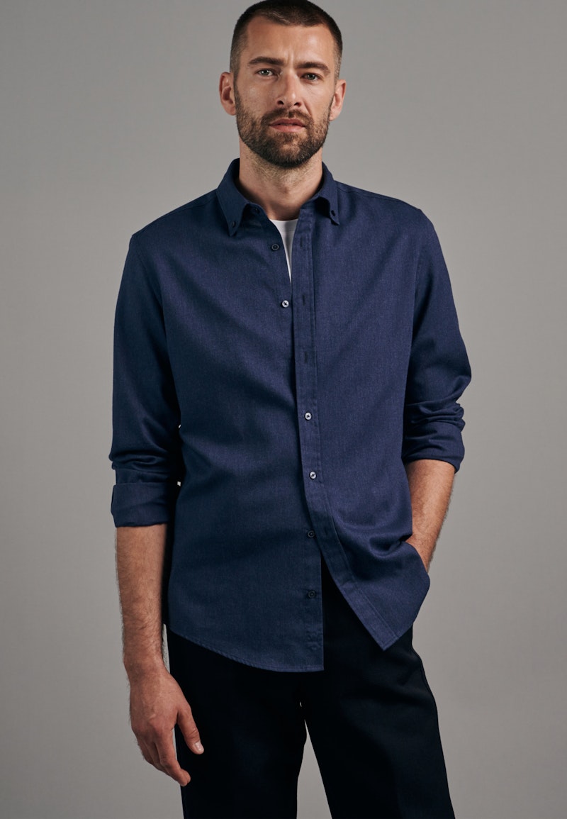 Business Shirt in Slim with Button-Down-Collar