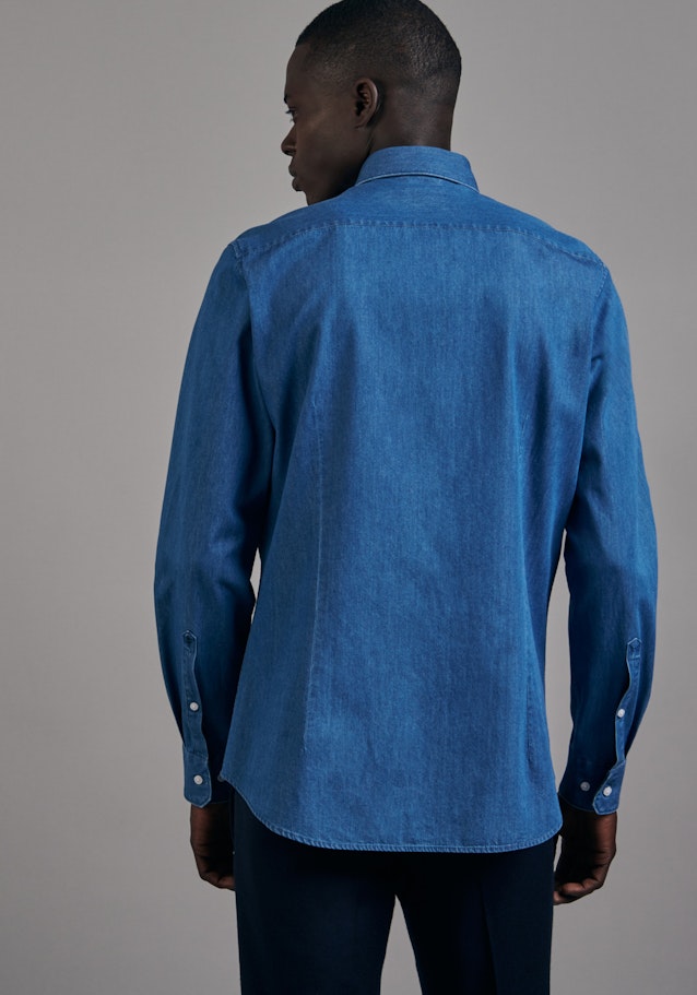 Denim Business Hemd in Shaped mit Button-Down-Kragen in Mittelblau |  Seidensticker Onlineshop
