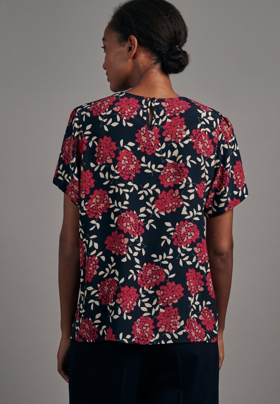 Kurzarm Krepp Shirtbluse in Dunkelblau | Seidensticker Onlineshop