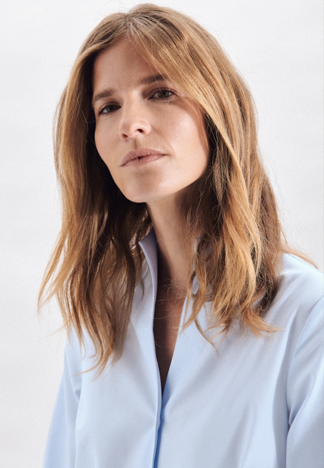 Kelchkragenbluse slim fit in Light Blue |  Seidensticker Onlineshop