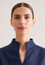 Kelchkragenbluse slim fit in Dunkelblau |  Seidensticker Onlineshop