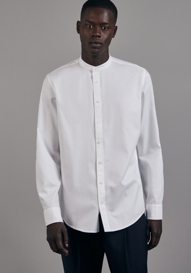 Bügelleichtes Twill Business Hemd in Slim mit Stehkragen in Weiß |  Seidensticker Onlineshop