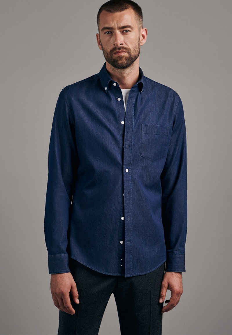 Business Shirt in X-Slim with Button-Down-Collar