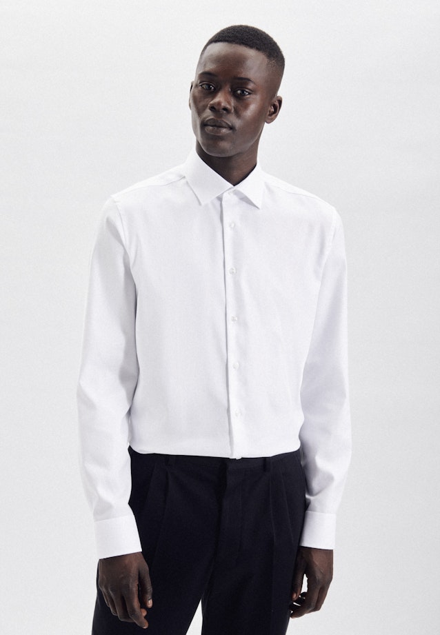 Non-iron Structure Business Shirt in Slim with Kent-Collar and extra long sleeve in White |  Seidensticker Onlineshop