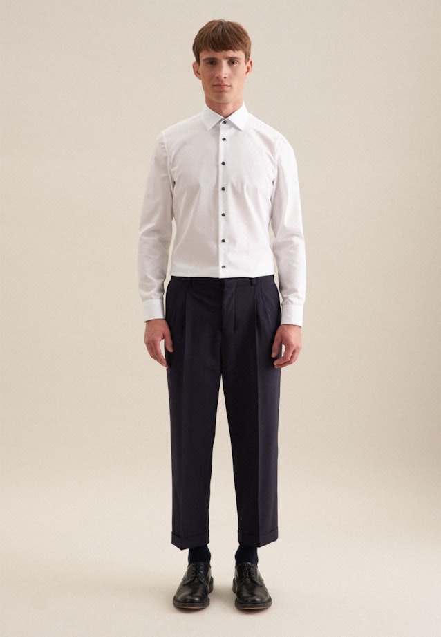 Non-iron Poplin Business Shirt in Slim with Kent-Collar and extra long sleeve in White |  Seidensticker Onlineshop