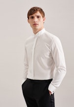 Non-iron Poplin Gala Shirt in Shaped with Wing Collar in Ecru |  Seidensticker Onlineshop