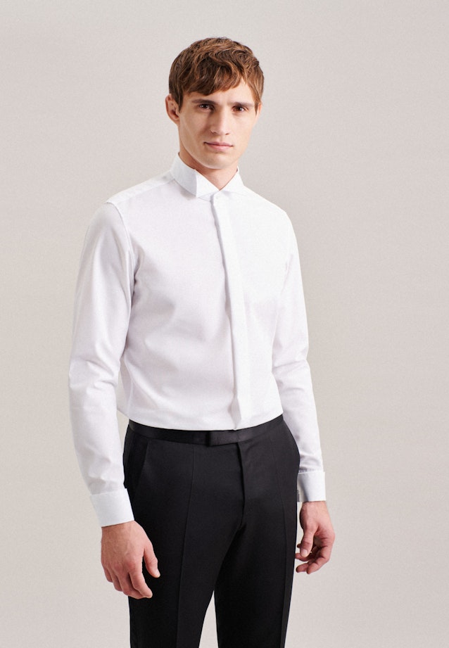 Non-iron Poplin Gala Shirt in Shaped with Wing Collar in White |  Seidensticker Onlineshop