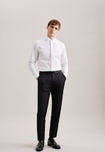 Non-iron Poplin Gala Shirt in Shaped with Wing Collar in White |  Seidensticker Onlineshop