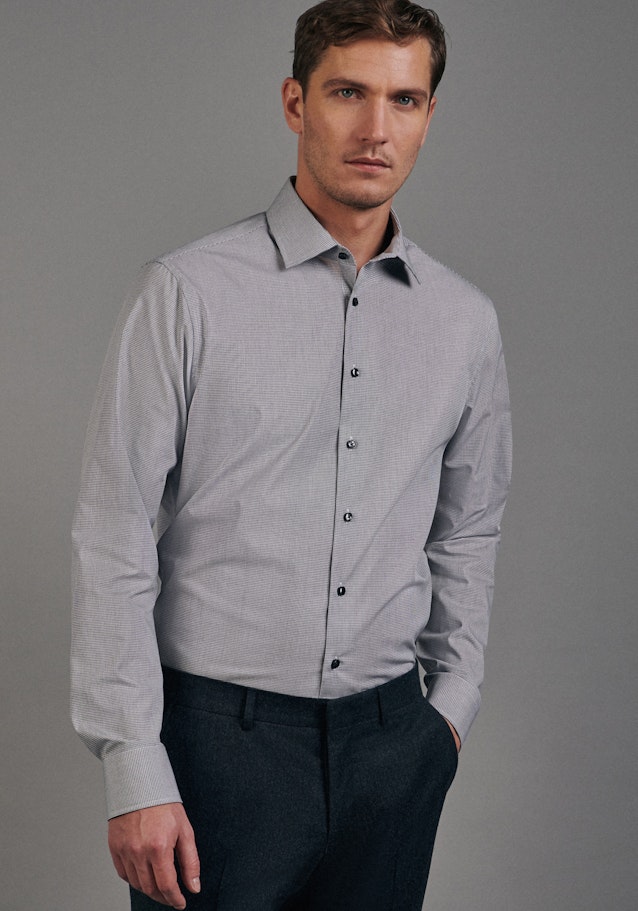 Non-iron Poplin Business Shirt in Shaped with Kent-Collar in Black |  Seidensticker Onlineshop